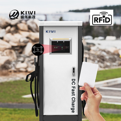 Trạm sạc EV ngoài trời công cộng với giao diện CHAdeMO CCS loại 2