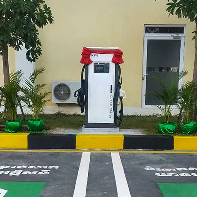 DC 200V-1000V Điện áp đầu ra KIWI 60kW CCS CHAdeMO Sạc xe điện để sạc