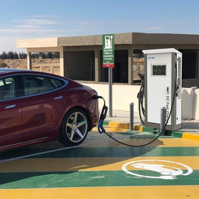 60KW/120KW DC 0-100A CCS loại 2 OCPP1.6 Địa điểm sạc EV gắn trên sàn