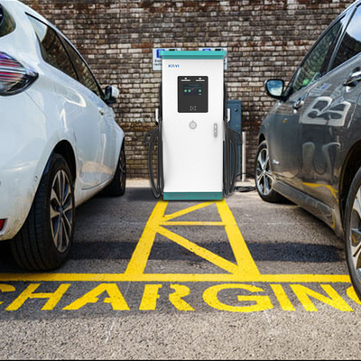 240KW DC Output hiện tại 60kw CCS Chademo EV sạc Ocpp16.j Sạc nhanh súng kép