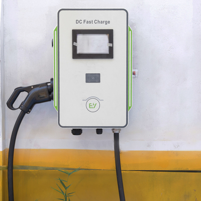 DC Wallbox sạc 30kW 40kW Xe hơi CCS 40A Sạc EV nhanh 600V Tần số lưới 50Hz